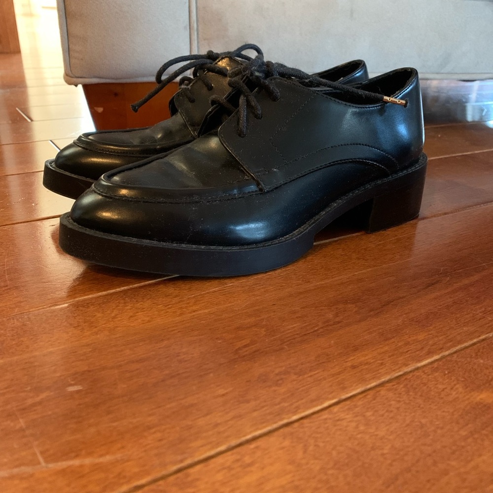Zara Lace Up Shoes